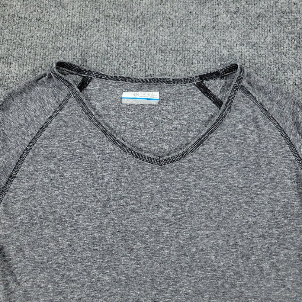 Columbia Shirt Women Medium Gray Outdoors V-Neck Long Sleeve Top Pullover Adult - Picture 2 of 12
